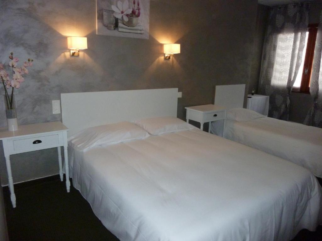 Hotel Les Glycines Prades  Kamer foto